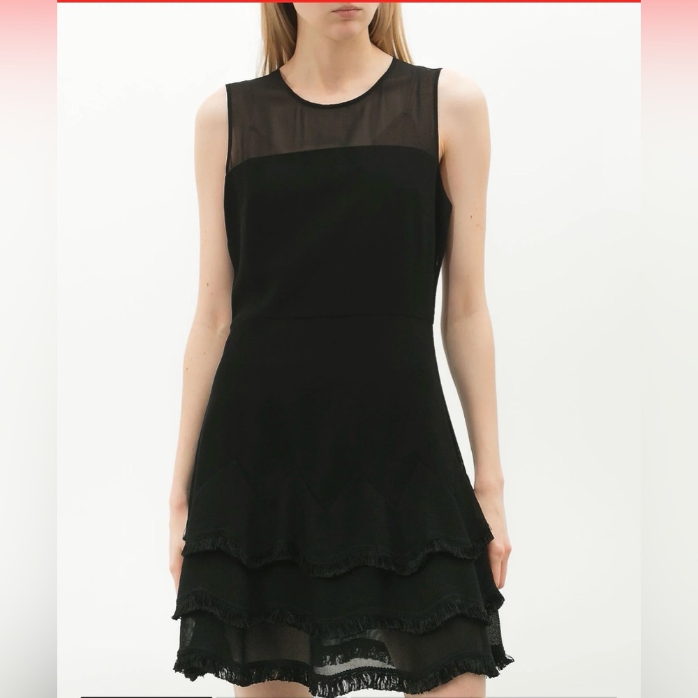 SANDRO PARIS - Elegant Black Sleeveless Dress